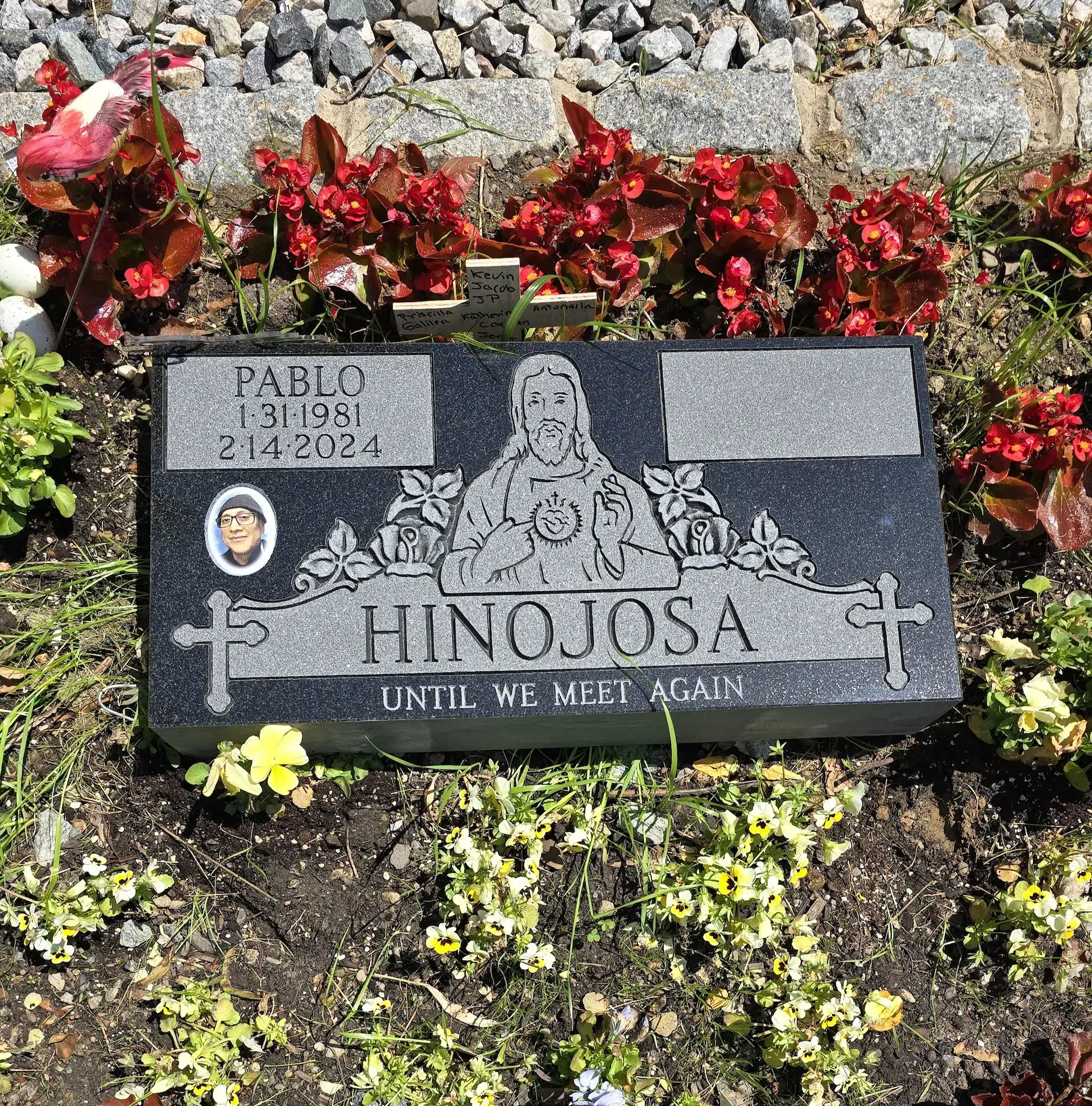 Granite and bronze plaques by Da Vinci Gravestones and Monuments.